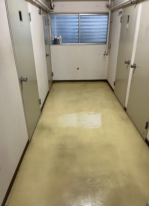 剥離洗浄作業Before
